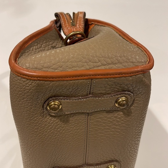 Dooney & Bourke Bags Dooney Bourke In Euc Tote Bag With Serial